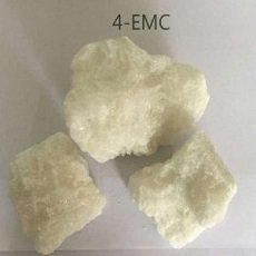 Pērciet 4-EMC 4-Etilmetkatinonu